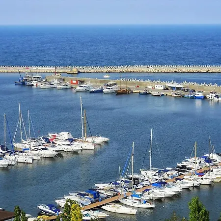 Cazare-mamaia Ro アパート *