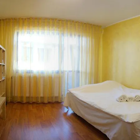 Cazare-mamaia Ro *